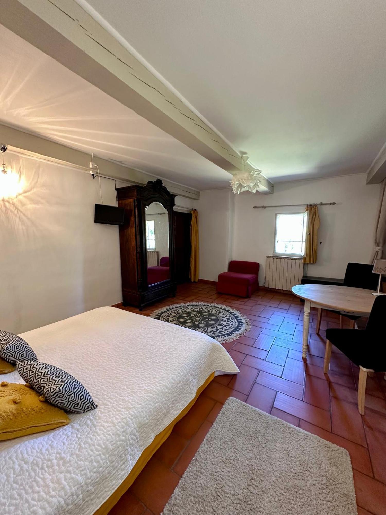 Moulin D'Antelon B&B Crillon-le-Brave Eksteriør bilde